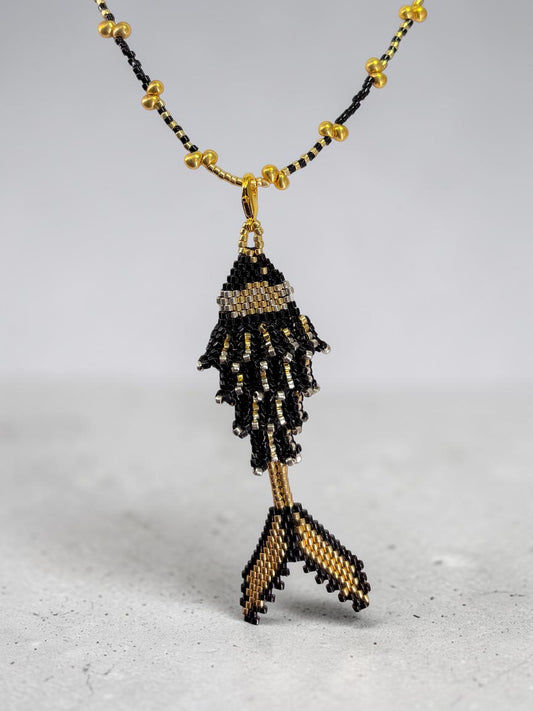 Collar Pez Negro