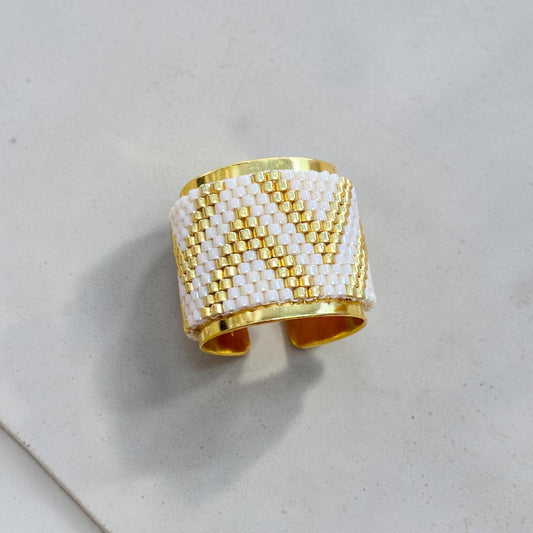 Anillo Miyuki AM122826