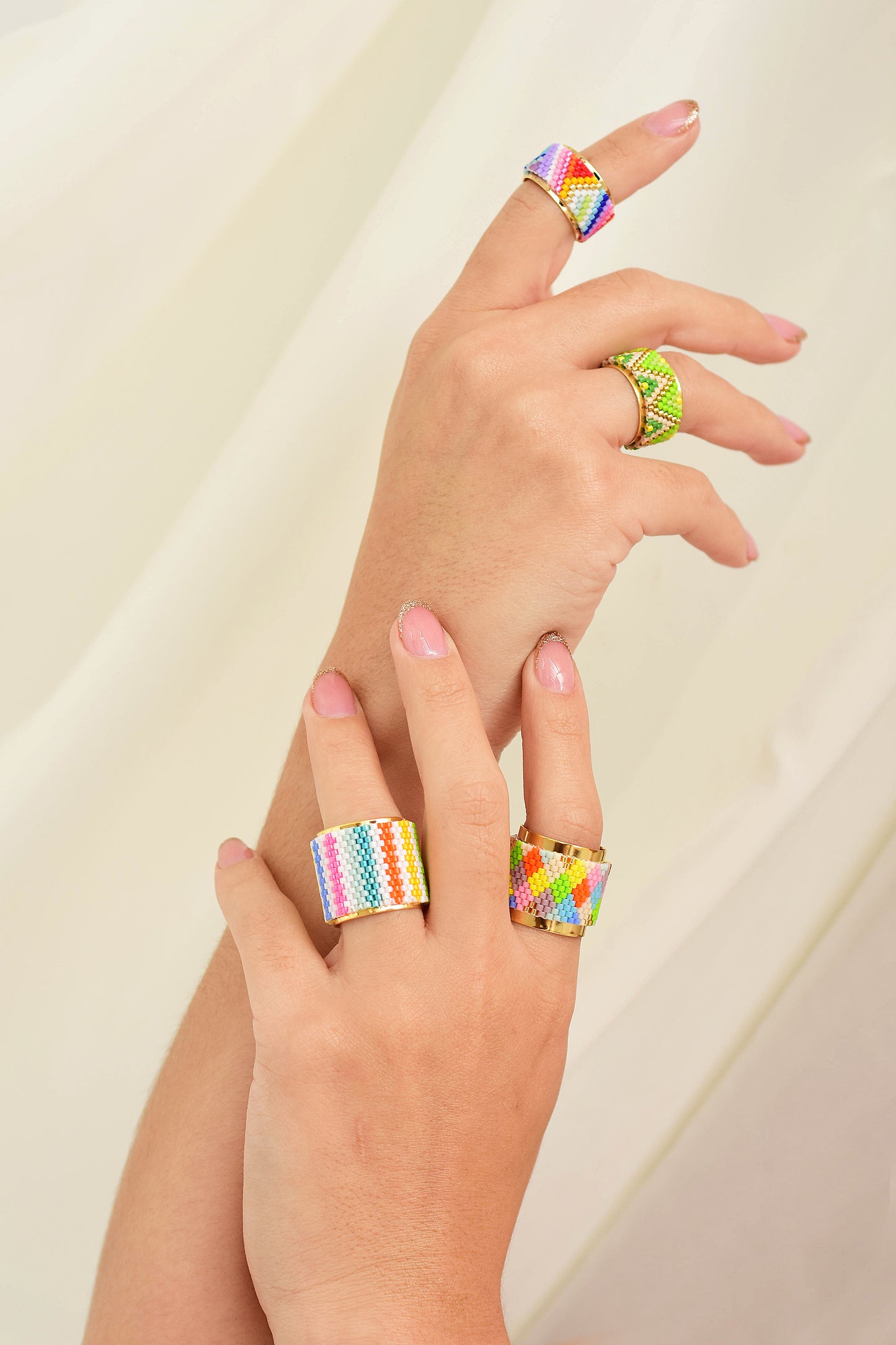 Anillo Miyuki Colores